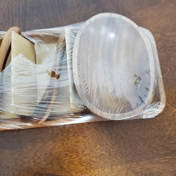 Vintage Ali'i Woods Honolulu Handcarved Wood Art Condiment Bowls, Spoons & Tray - Picture 3 of 11